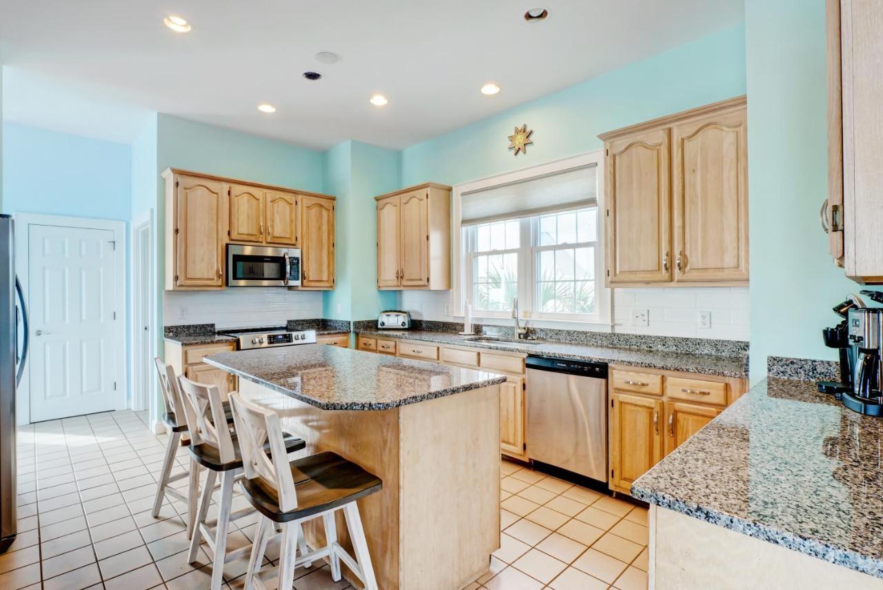 4194 Island Drive - Oceanfront, Community Pool North Topsail Beach Exterior photo